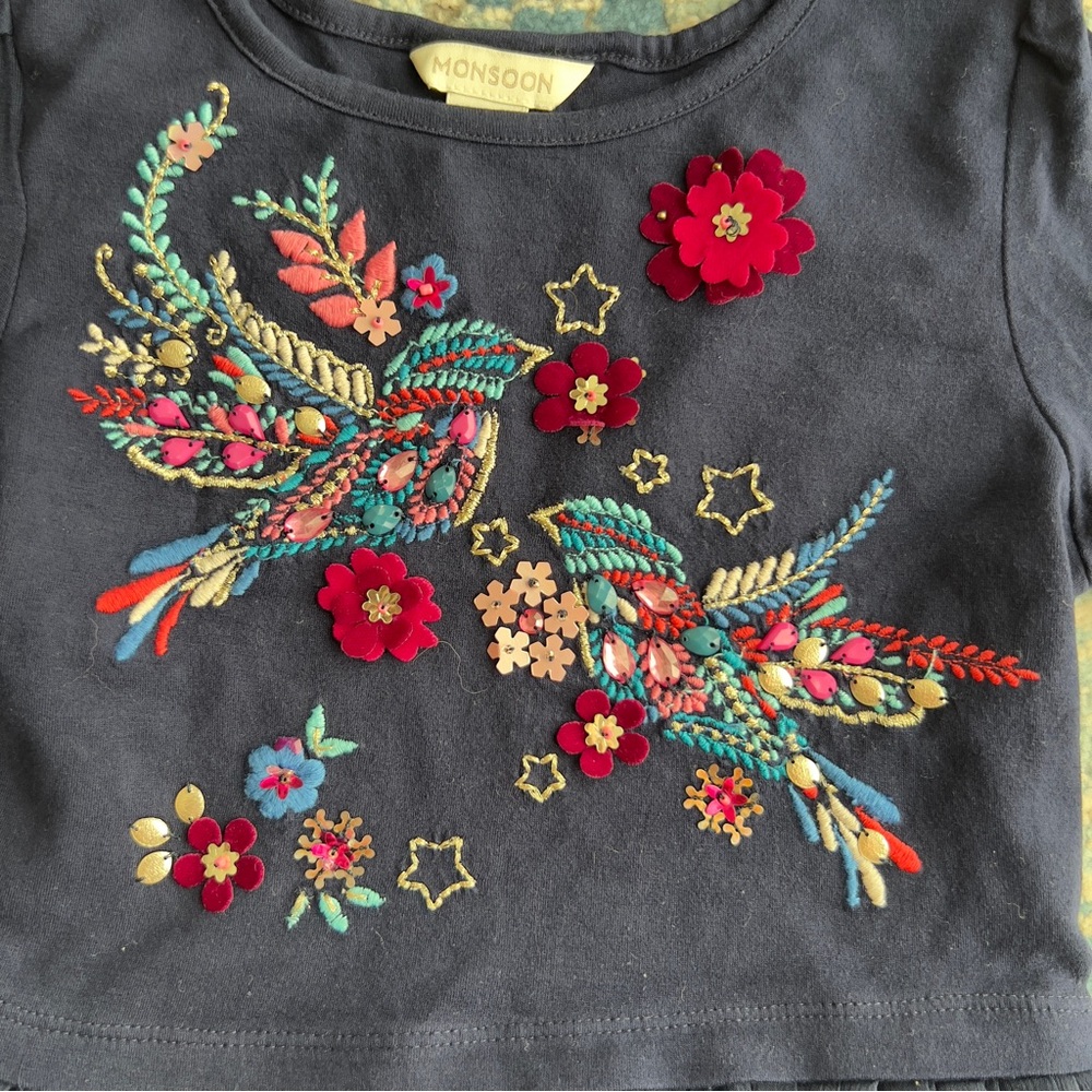 Monsoon Midnight Blue Floral Embroidered girls high low Dress Sz 5-6 years - Picture 2 of 7